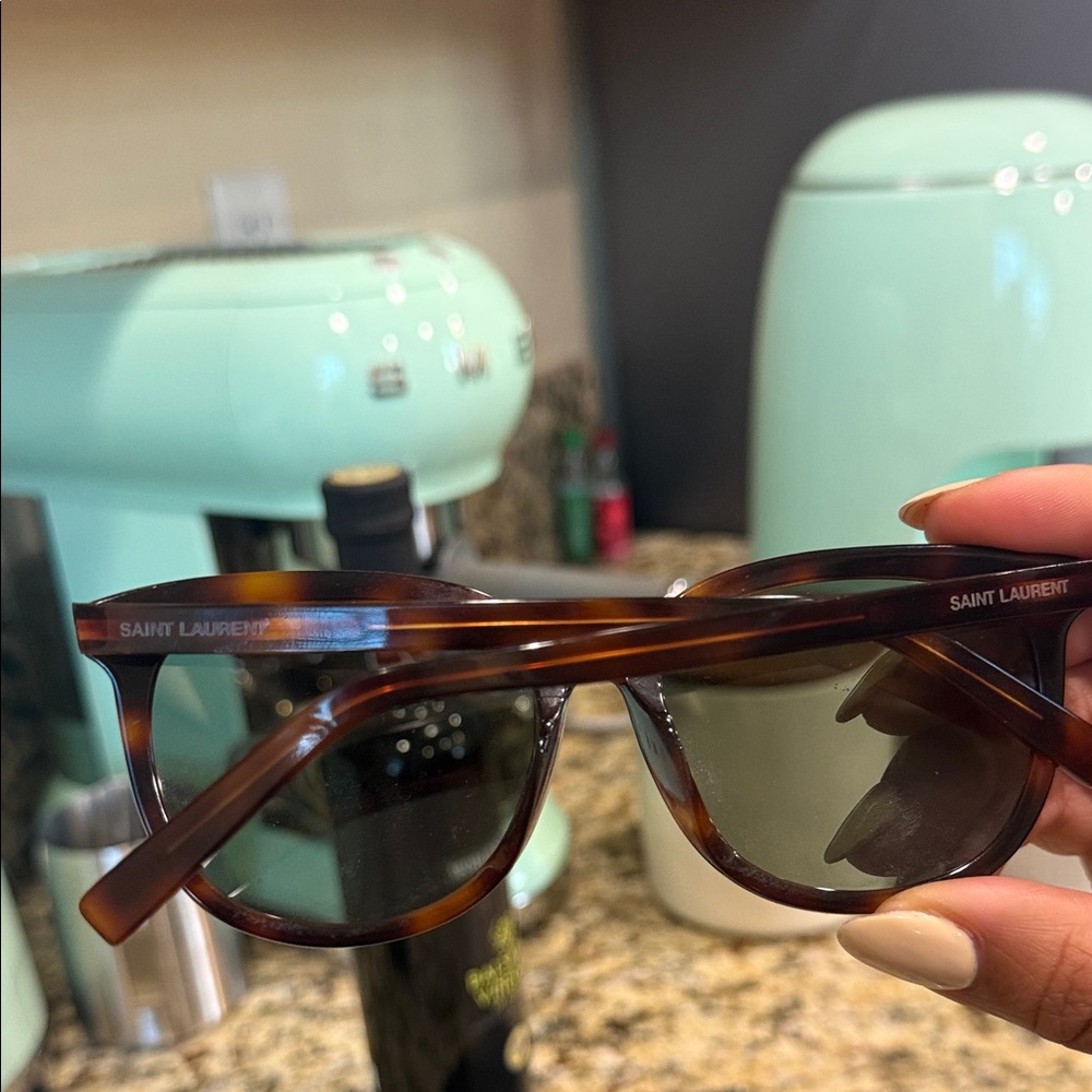Authentic Saint Laurent Tortoiseshell Brown Sunglasses with Black Case - Picture 9 of 9